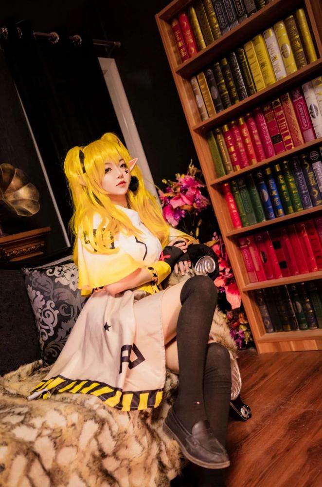 cos:凹凸世界私设嘉德罗斯性转cos正片@悦清