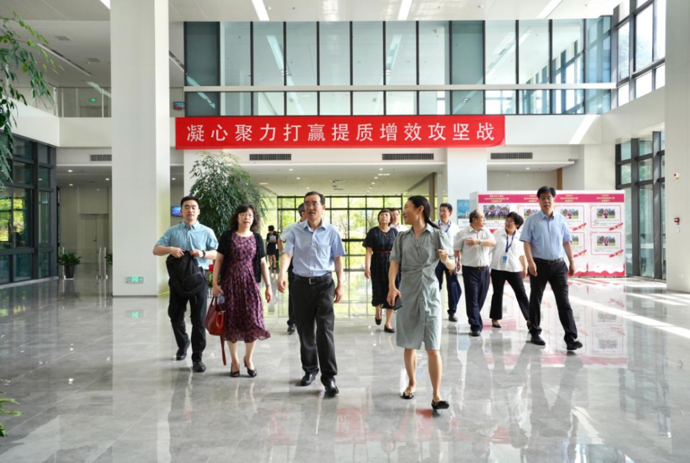 省政府副秘书长林依钦,省市场监管局局长黄培惠,省市场监管局党组成员