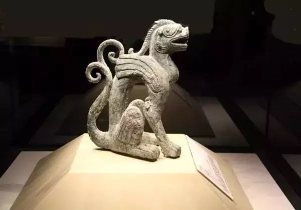 中国各地博物馆的镇馆之宝,第一个就亮了!
