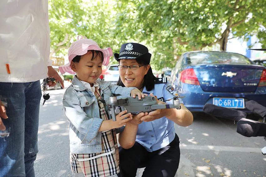 不负青春简谱_不负青春不负韶华图片(5)