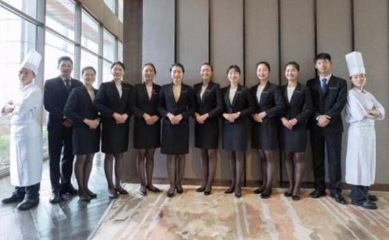 26岁"国宴服务员"姚碧:3次为各国宴会服务,一般宴会请