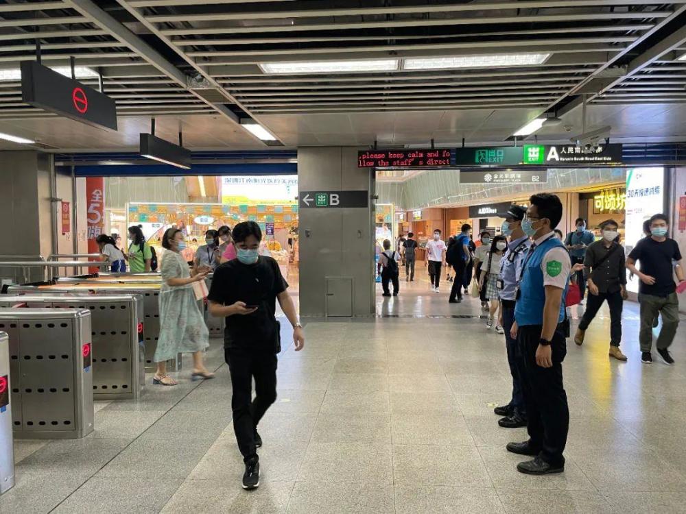 下周起,深圳地铁1号线工作日行车间隔"再缩短15秒"
