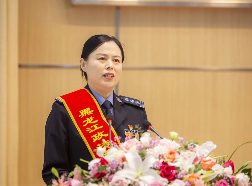 省女子监狱党委委员,副监狱长,二级高级警长薛玉娟