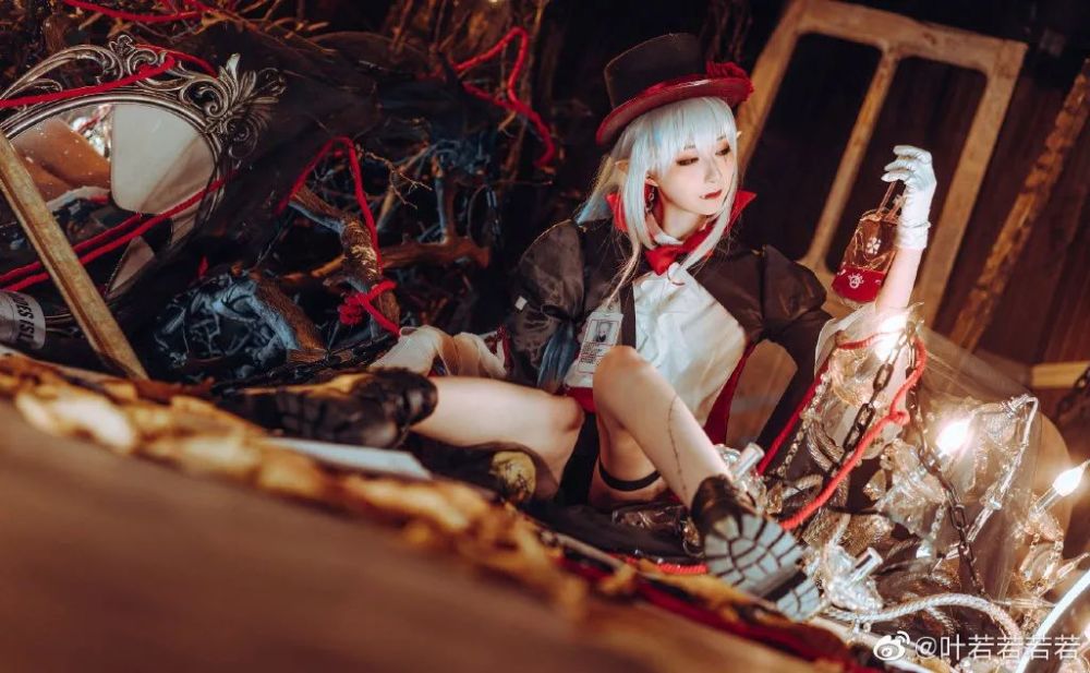 《明日方舟》盛宴-华法琳cosplay作品欣赏