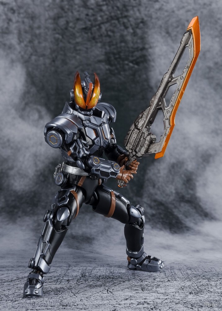 h.figuarts 假面骑士:圣刃 假面骑士大剑 玄武神话