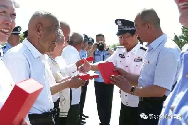 鄂尔多斯市政府副市长,市公安局党委书记,局长高闻何,在家局领导班子