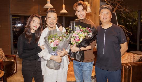 张晨光:演戏38年兢兢业业,捐款两千万无人问,64岁因直播被骂哭