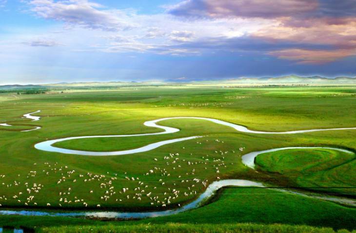 内蒙古热门旅游景点 鄂尔多斯草原旅游攻略 低音号导游