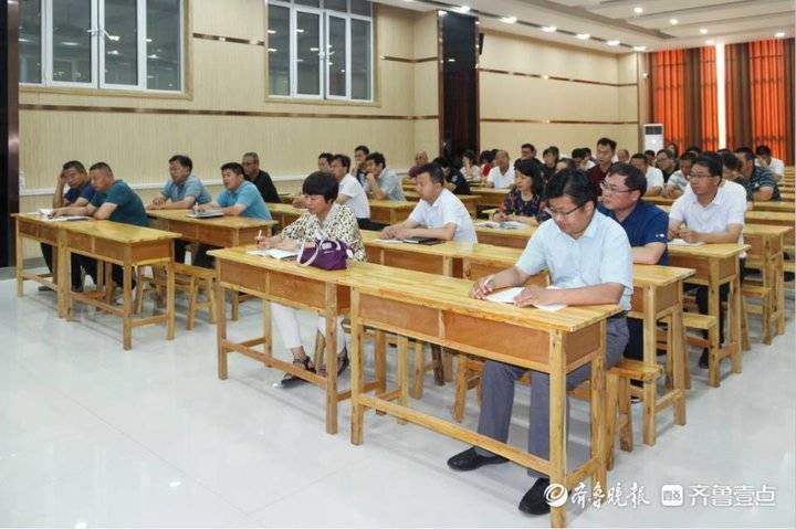 菏泽市定陶一中召开期末学生安全管理工作会议