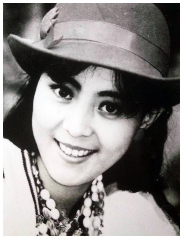 老照片,18位80年代昙花一现的美女明星,个个花容月貌