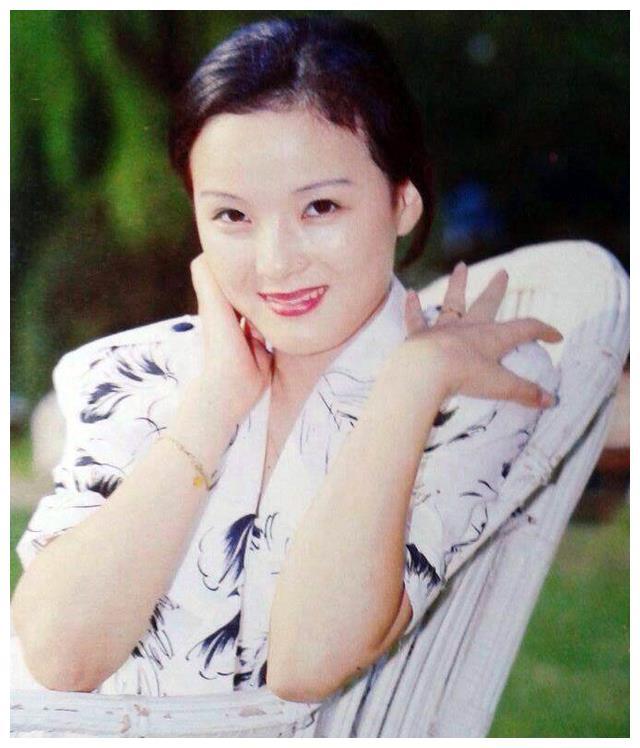 老照片,18位80年代昙花一现的美女明星,个个花容月貌