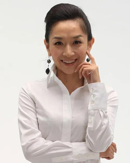与王芳搭档12年王为念62岁单身到现在就是两人关系最好诠释