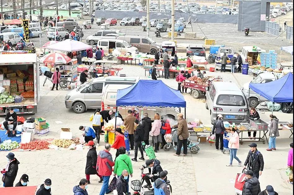 够过瘾吧地址:昌平区沙河周日市场开集日期:每周三,周日,07:00-13:00