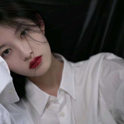 高冷女头丨新学期高冷一点拽一点