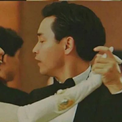 港风电影情侣头像
