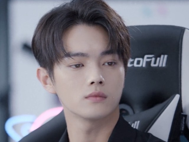 你微笑时很美:陆思诚不想弟弟打游戏,不是他太菜,而是