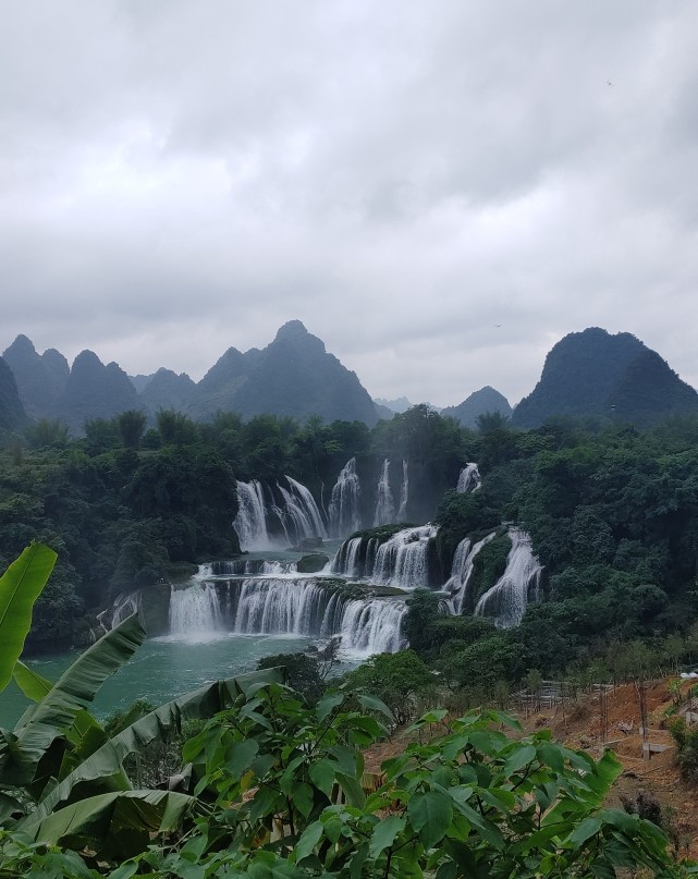 aaaaa级景区,广西崇左德天瀑布