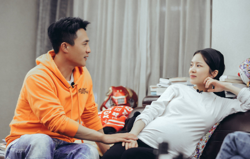 杜淳王灿婚纱照大片曝光,二人同框超般配,女方产后身材太吸睛了