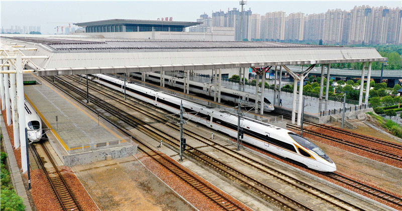 全国铁路实行第三季度列车运行图 洛阳龙门站客运列车