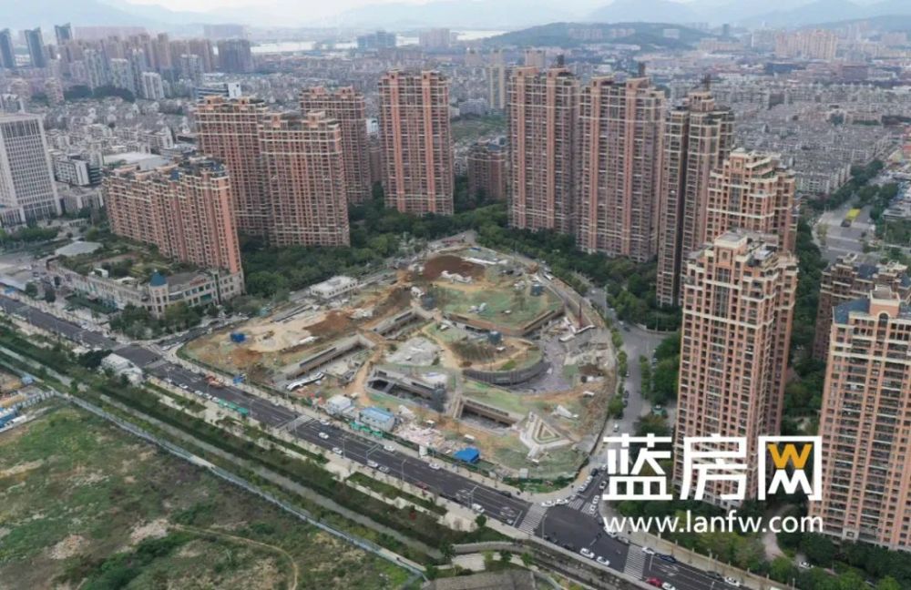 建设单位反馈称预计2021年8月份可开放地面局部中庚园.
