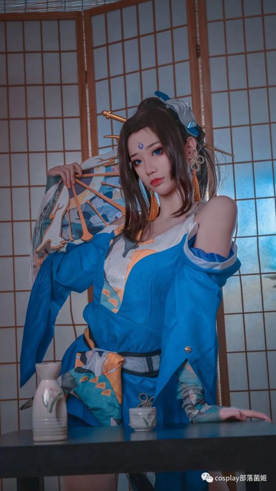 cos:王者荣耀不知火舞魅语cos正片@欢欢