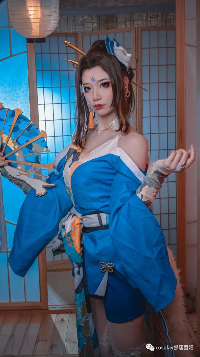 cos:王者荣耀不知火舞魅语cos正片@欢欢