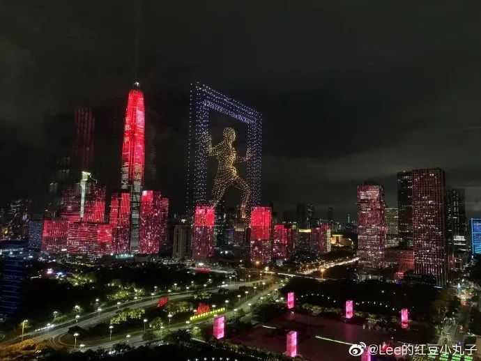 当你身处市民中心 又有另一番美景!