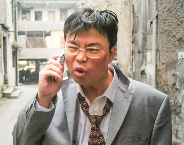 和黄渤混了10几年王迅终于成为了主角李易祥作配