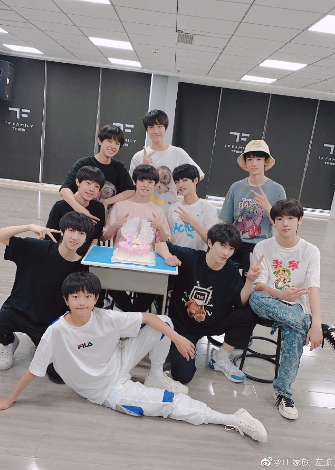 tf家族三代中考成绩曝光最低才272还是tfboys的应考方案管用