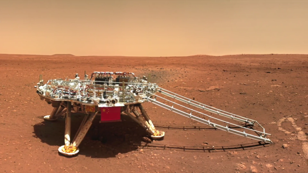 0.55亿公里外:中国祝融号拍摄的真实火星影像,一片荒凉