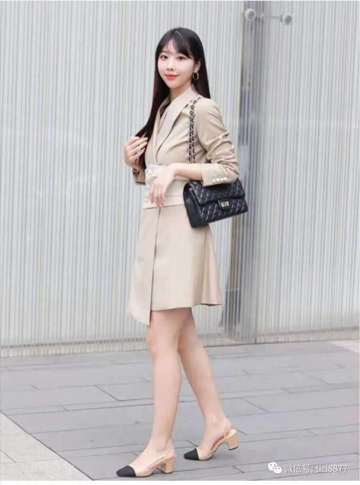 夏天穿裙子搭配什么鞋子好看