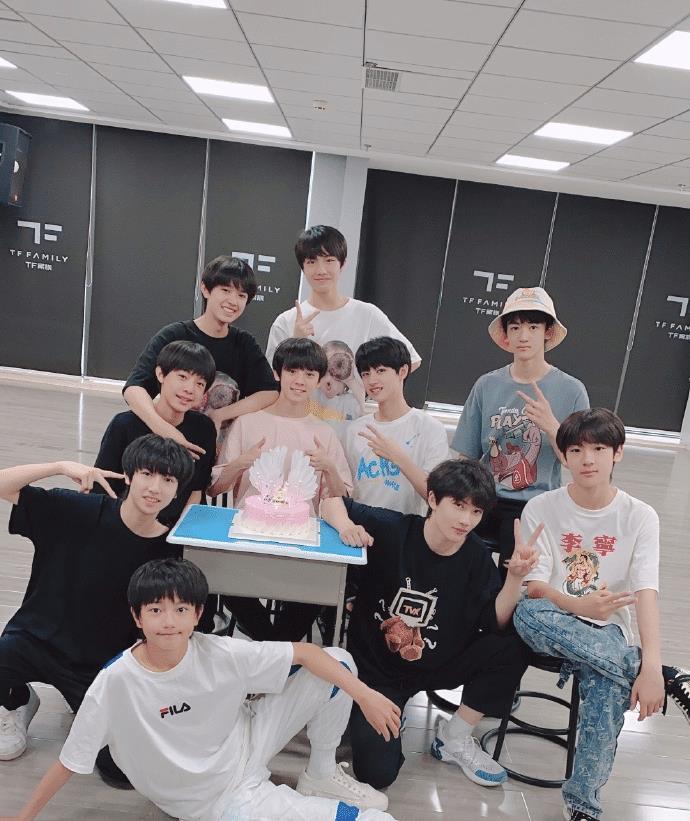 tf家族三代中考成绩曝光最低才272还是tfboys的应考方案管用