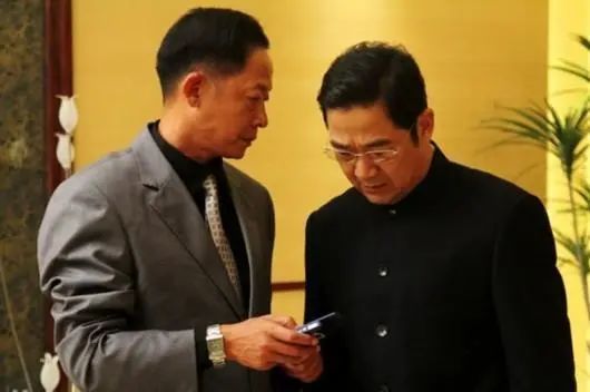 王志文的3副"面孔",让多少高高在上的明星"无地自容"?