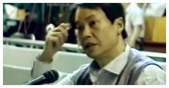 "世纪贼王"张子强老照片:他和老婆,还有被押赴刑场照片