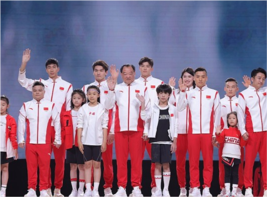 东京奥运会中国体育代表团领奖服发布