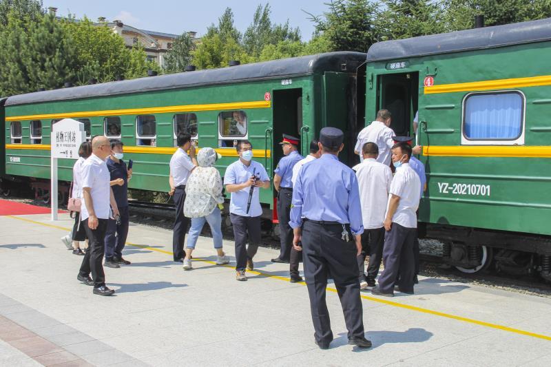 向党的百年华诞献礼绥棱林区森林蒸汽小火车转型旅游再出发