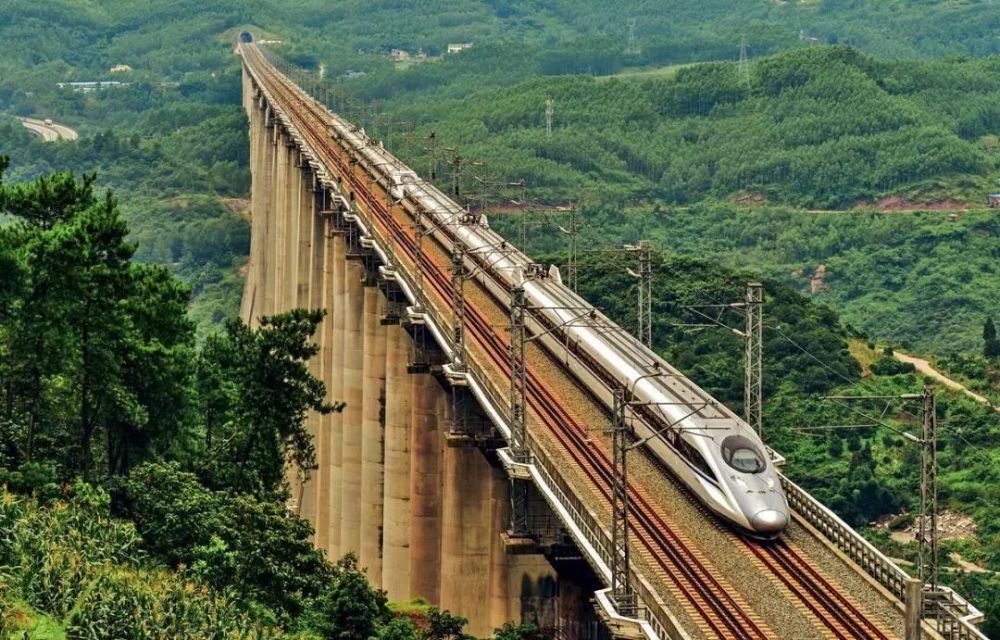 喜讯!重庆将添一条"山区高铁,规划时速达350公里,市民:很期待