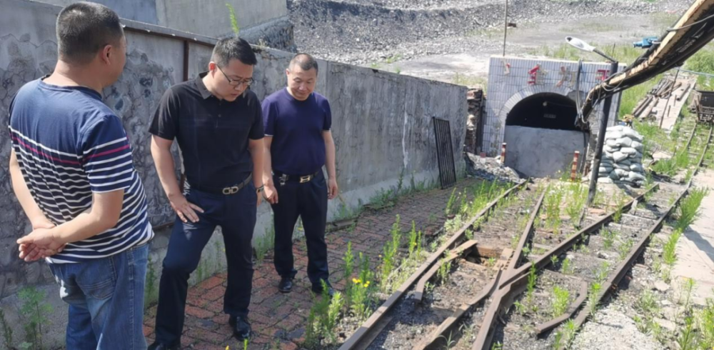 设计单位为甲方违规行为打掩护，否则无法拿到设计费