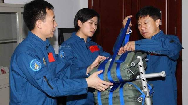 时代楷模刘洋,中国首位女航天员,现状如何?