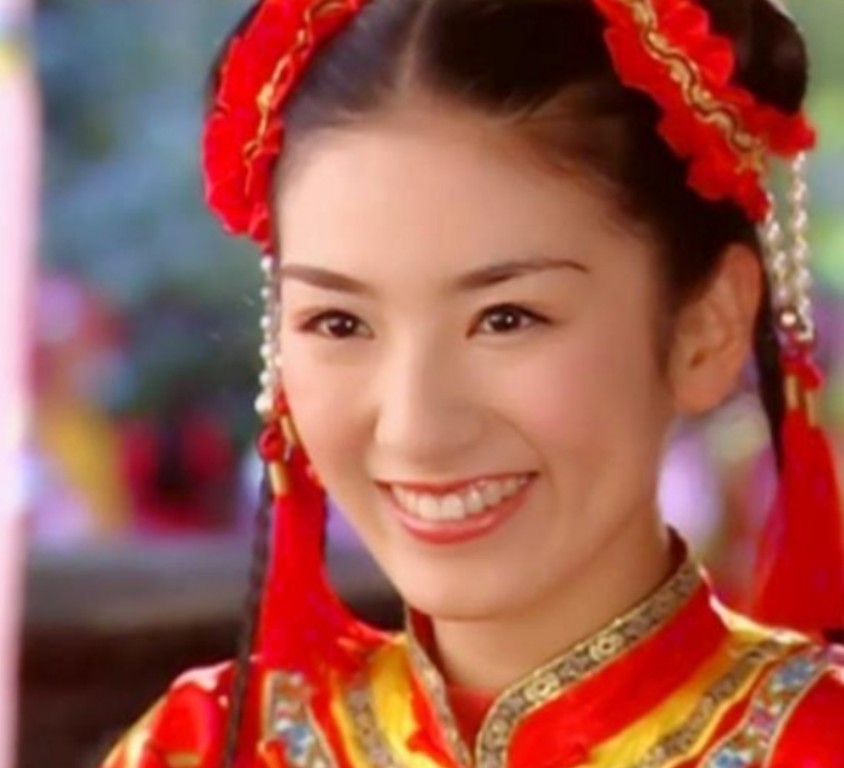 黄奕最美的角色:不是小燕子,不是李玉湖,而是被遗忘的她_腾讯新闻