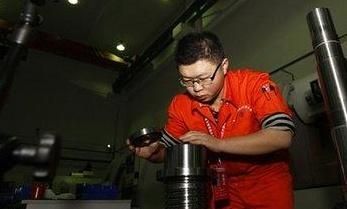 10年前,那个放弃北大读技校的高考学霸周浩,如今怎样了?