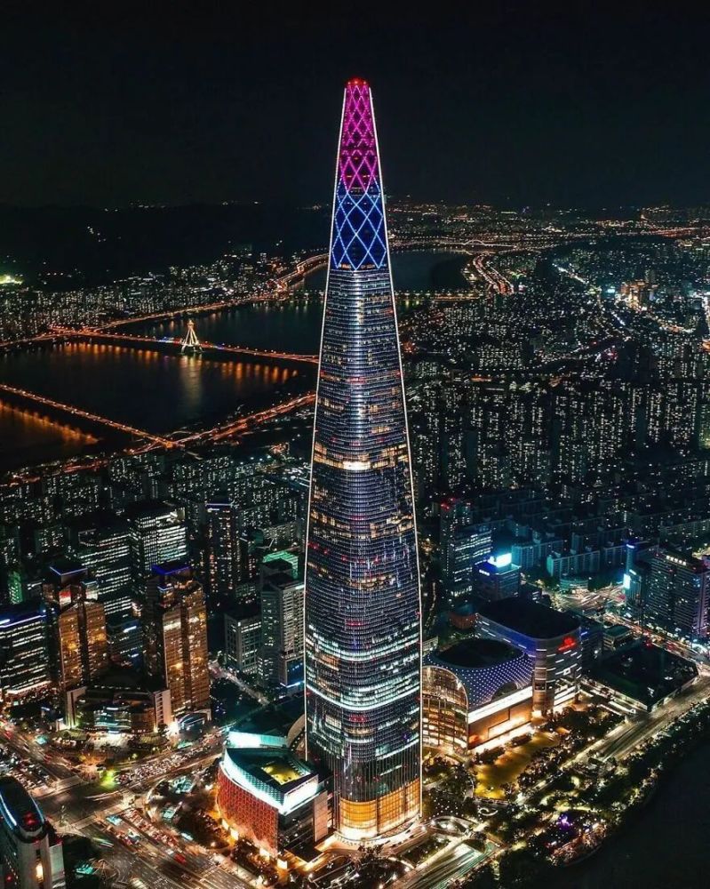 韩国首尔乐天世界大厦