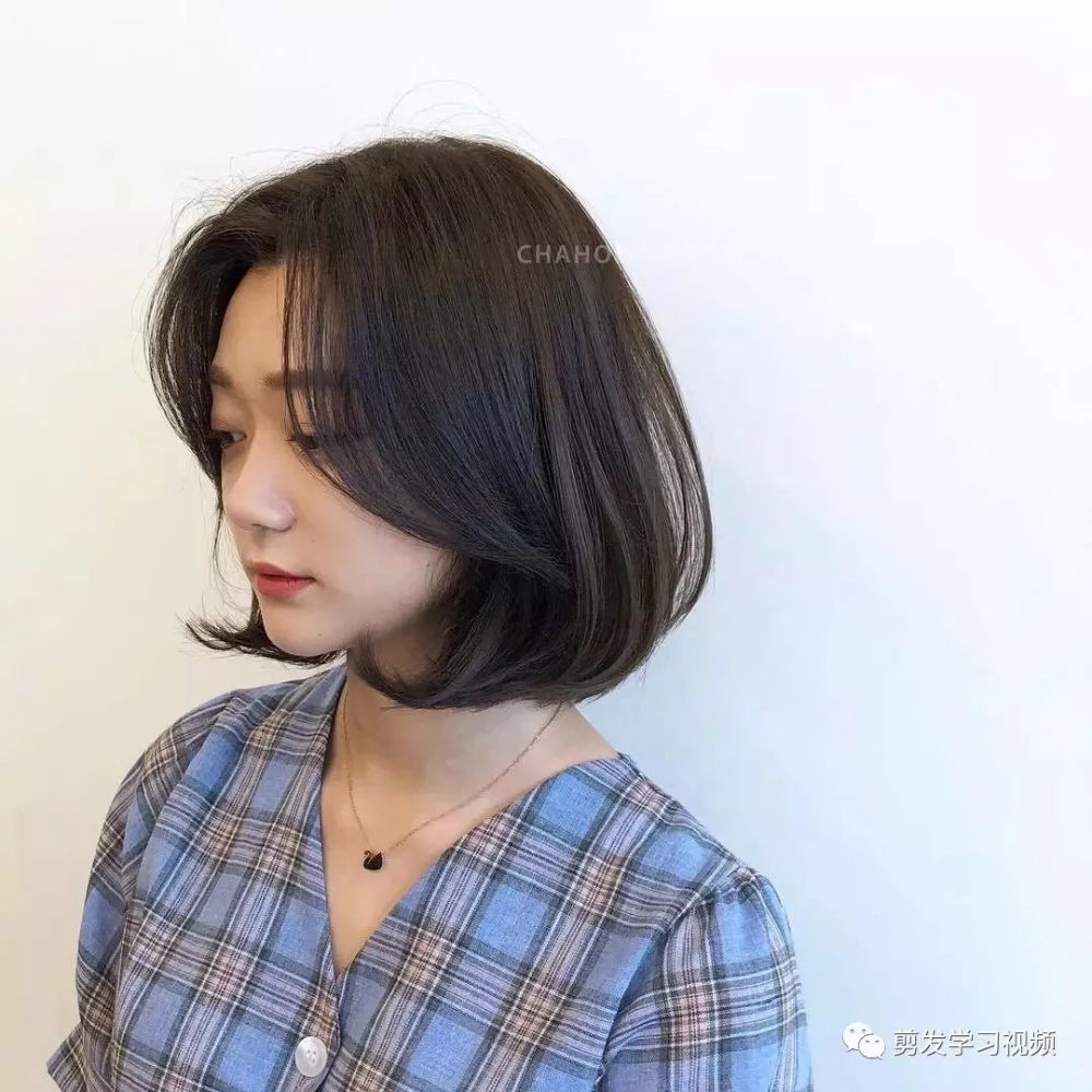2021夏天"c短发"值得剪,太显脸小了!