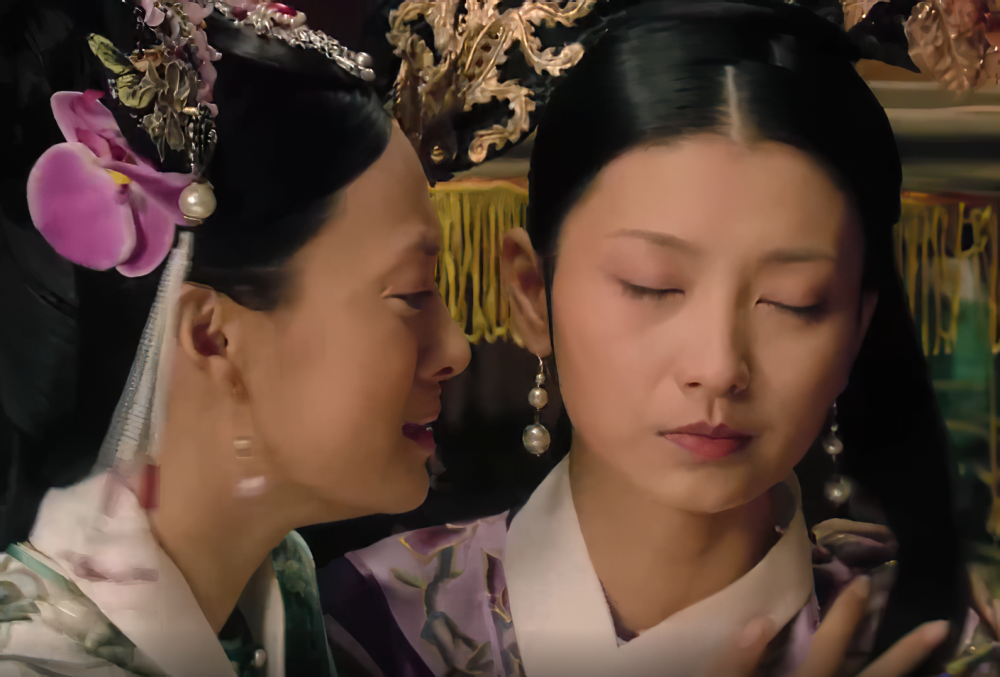 甄嬛传:眉庄假孕失势,谁注意甄嬛在屋内摆了一盆啥花?小心思不简单