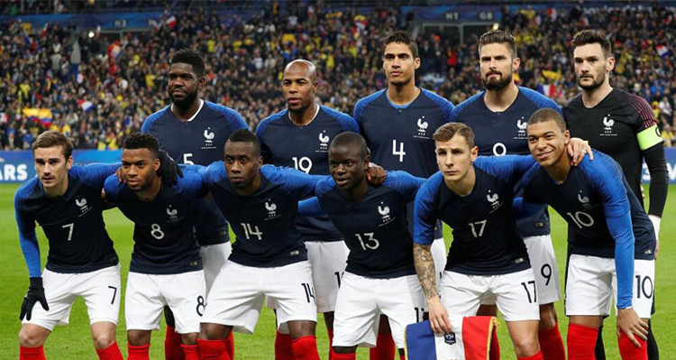 欧洲杯16强比赛法国足球意外出局,很多人都在问现在有哪支足球队伍单