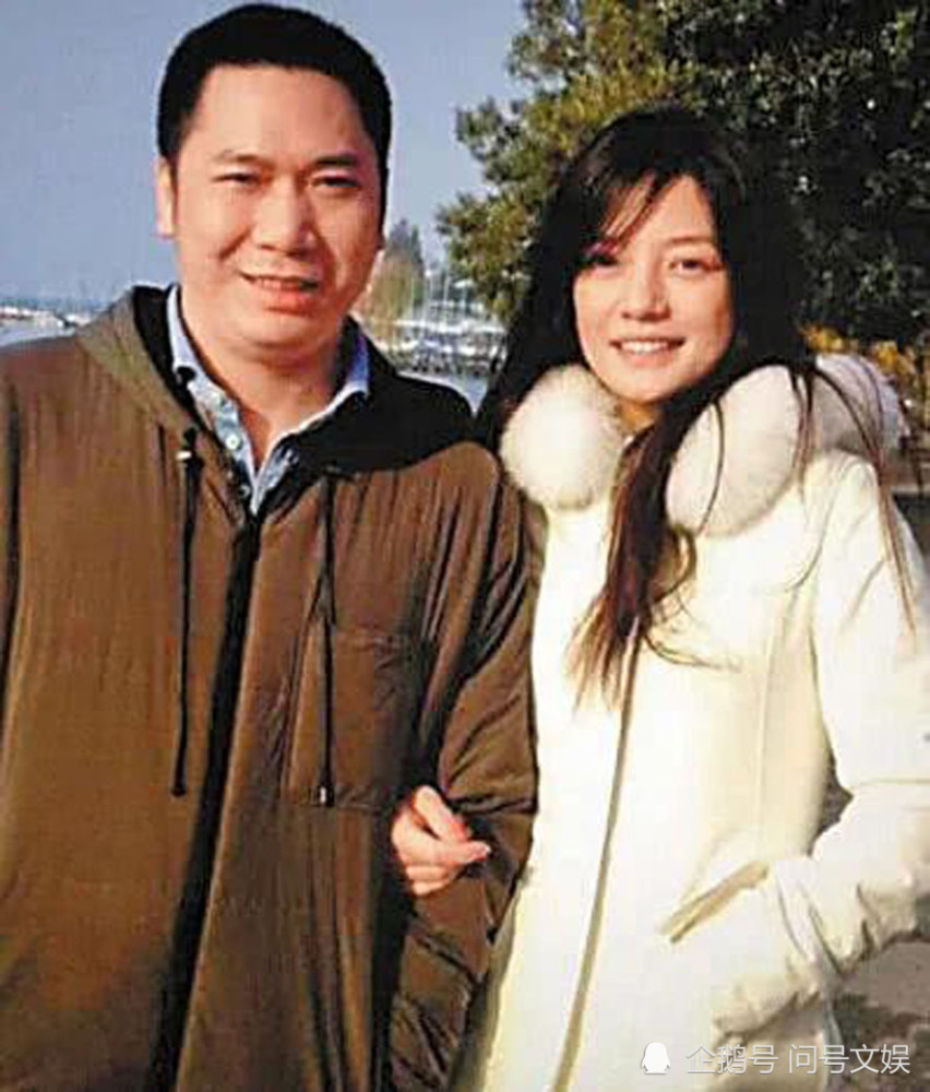 赵薇老公黄有龙再次被控欠款 担保人被追回近3亿港币