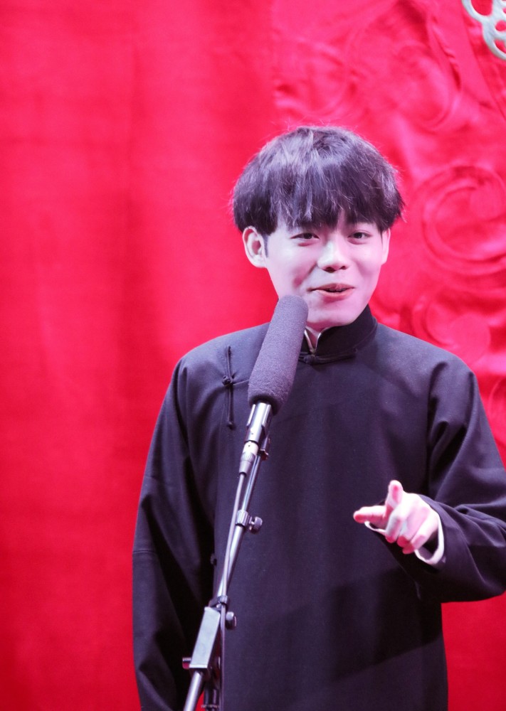 评论投稿孙九芳头像壁纸