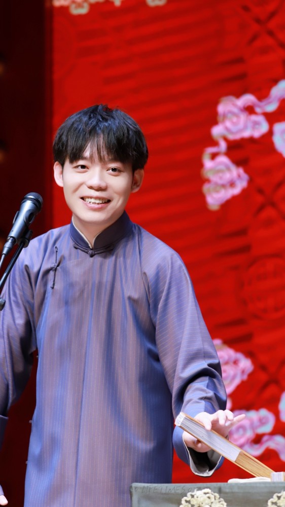 评论投稿孙九芳头像壁纸