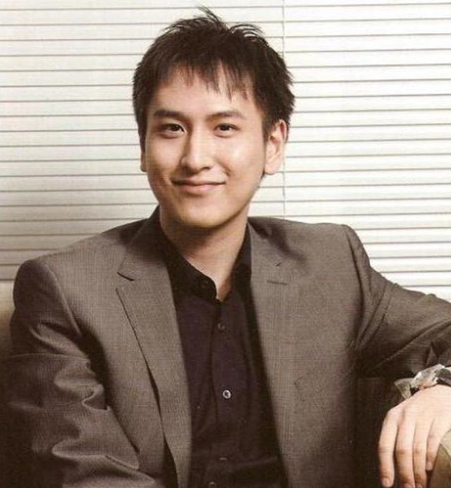 将汤臣一品的四栋大楼133套房子,全部送给儿子,2021年汤臣一品每平的