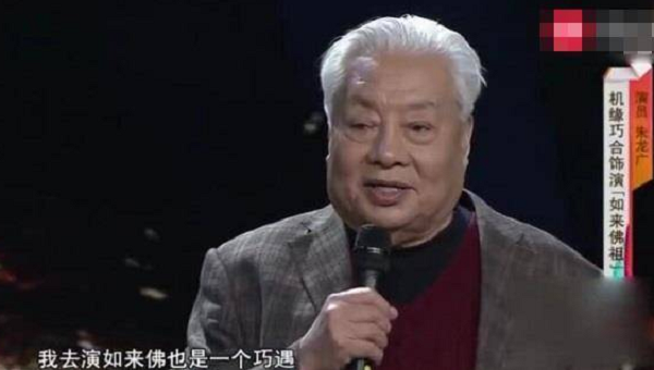 他曾是"如来佛祖"的扮演者,后去泰国买佛像,上面全是自己,尴尬了!